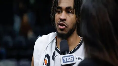 猛龙逆转篮网11连败，巴恩斯33+13+5，拉塞尔首秀22分8板助力取胜