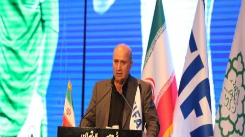 纽卡斯尔崛起解析：巧妙运用身高，掌握稳固定位球防守技巧